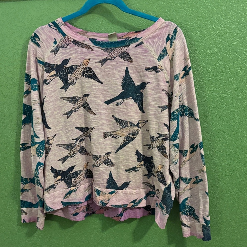 Magnolia Pearl Pink and Teal Bird Print Top